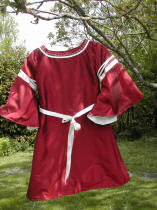 La robe médiévale pour Damoiselle